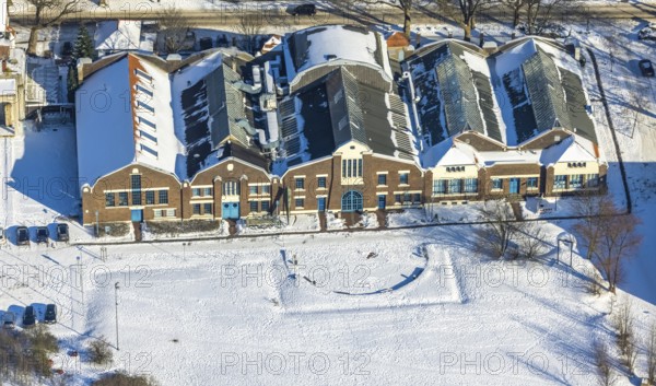Aerial view, Flottmann-Hallen cultural centre, Herne-Süd, Herne, Ruhr area, North Rhine-Westphalia, Germany, DE, Europe, culture, art, aerial view, aerial photography, aerial photography, snow, overview, events, venue, event location, event centre, bird's-eye view, winter, birds-eyes view, cultural use, overview
