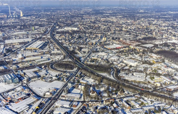 Aerial view, motorway junction Bochum-Riemke, motorway A43, view of Herne-Süd, Riemke, Bochum, Ruhr area, North Rhine-Westphalia, Germany, motorway junction, DE, Europe, aerial view, aerial photography, aerial photography, snow, overview, bird's eye view, winter, birds-eyes view, overview