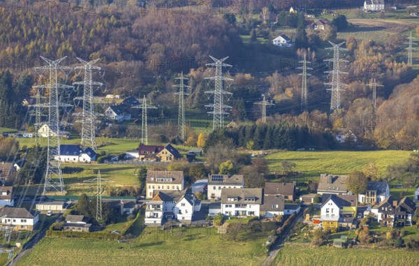 Aerial view, power line in the district of Ostende in Herdecke, Ruhr area, North Rhine-Westphalia, Germany, DE, Europe, Herdecke, high-voltage power line, aerial view, aerial photography, aerial photography, power line, power pylons, overview, bird's-eye view, overview