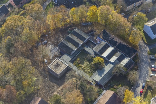 Aerial view, demolition work of the former Albert Schweitzer School for the construction of a new residential neighbourhood in the Westende district of Herdecke, Ruhr area, North Rhine-Westphalia, Germany, demolition work, DE, Europe, Herdecke, aerial view, aerial photography, aerial photography, school, overview, bird's-eye view, residential complex, residential neighbourhood, birds-eyes view, overview