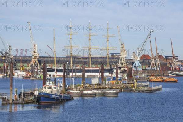 German Harbour Museum with four-masted barque Peking in the Hansa Harbour, Veddel, Hamburg, Germany