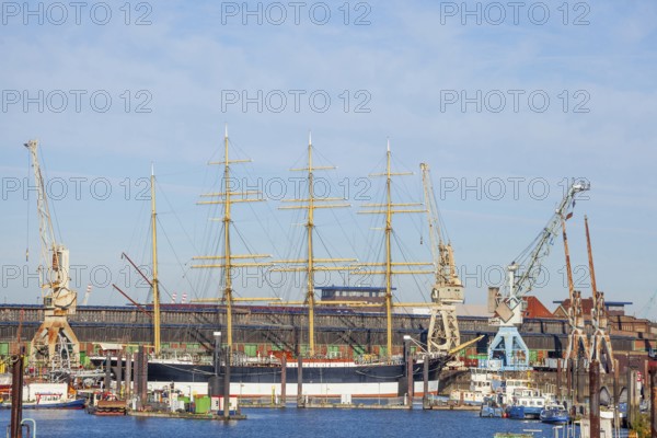 German Harbour Museum with four-masted barque Peking in the Hansa Harbour, Veddel, Hamburg, Germany