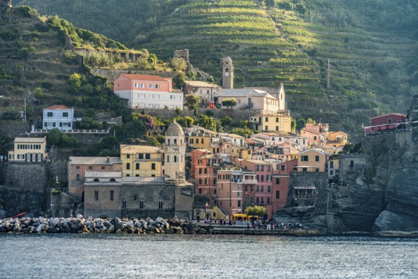 Scenery around Vernazza, a small town at a coastal area named Cinque Terre in Liguria, located in the northwest of Italy