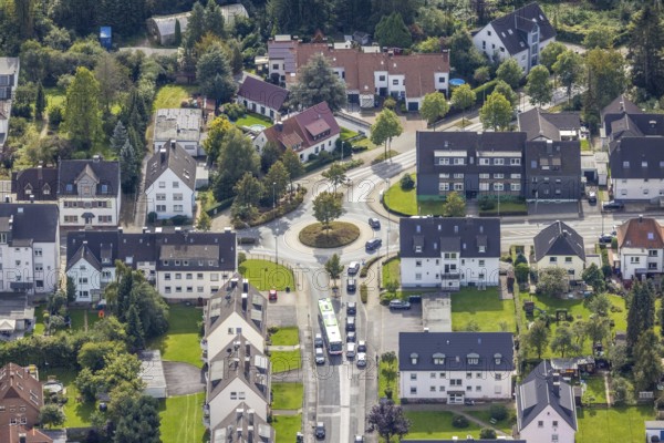 Aerial view, green roundabout Haßlinghauser Straße, Clemens-Bertram-Straße and In den Weiden in the district Rosendahl in Gevelsberg, Ruhr area, North Rhine-Westphalia, Germany, DE, Europe, Gevelsberg, roundabout, roundabout, aerial view, aerial photography, aerial photography, overview, bird's-eye view, overview