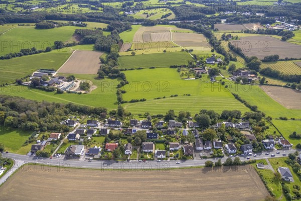 Aerial view, Planned construction area between Eichholzstraße and Ellinghauser Weg in the Silschede district of Gevelsberg, Ruhr area, North Rhine-Westphalia, Germany, construction area, building site, building plots, DE, Europe, Gevelsberg, aerial view, aerial photography, aerial photography, overview, bird's-eye view, meadows and fields, birds-eyes view, overview