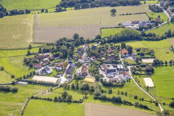 Aerial view, aerial view district Asbeck in Gevelsberg, Ruhr area, North Rhine-Westphalia, Germany, DE, Europe, Gevelsberg, property tax, real estate, aerial view, aerial photography, aerial photography, overview, bird's-eye view, residential complex, living and living, residential area, residential buildings, residential quality, residential neighbourhood, housing estate, birds-eyes view, overview