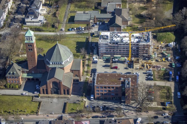 Aerial view, cath. Heilig-Kreuz-Kirche, medical centre Gladbeck, construction site former Kotten Kleimann, planned second medical centre, Butendorf, Gladbeck, Ruhr area, North Rhine-Westphalia, Germany, place of worship, construction work, construction area, construction site, building plots, construction crane, construction project, construction project, construction site, DE, Europe, religious community, place of worship, holy place, church, parish, denomination, aerial view, aerial photography, aerial photography, new building, religion, religious site, overview, bird's-eye view, overview