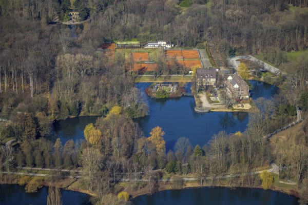 Aerial view, moated castle Wittringen with museum and bird island, Butendorf, Gladbeck, Ruhr area, North Rhine-Westphalia, Germany, castle, DE, Europe, half-timbered, moat, aerial view, aerial photography, aerial photography, museum, castle, castle pond, tennis, tennis court, tennis courts, overview, bird's eye view, moated castle, moat, moated castle, birds-eyes view, overview