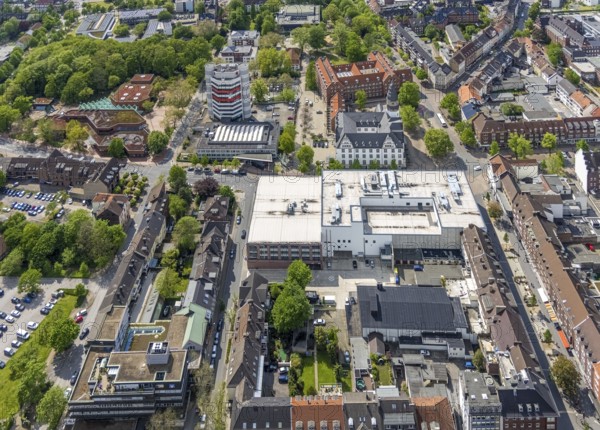 Aerial view, City Hall Gladbeck, Sparkasse Tower, Hoch10 office building, Viktoria-Quartier, city centre view, Gladbeck, Ruhr area, North Rhine-Westphalia, Germany, Old City Hall, authority, City, DE, shopping centre, shopping markets, shopping square, shopping centre, Europe, finance, commercial buildings, high-rise building, city centre, aerial view, aerial photography, aerial photography, local supply centre, new town hall, North Rhine-Westphalia, town hall, shopping, shopping centre, city centre, overview, ViktoriaQuartier, bird's-eye view, Willy-Brandt-Platz, birds-eyes view, overview