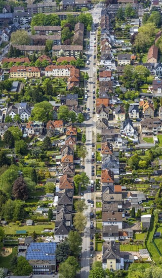 Aerial view, residential area Erlenstraße in Zweckel, Gladbeck, Ruhr area, North Rhine-Westphalia, Germany, DE, Europe, property tax, real estate, aerial view, aerial photography, aerial photography, overview, bird's-eye view, residential complex, living and living, residential area, residential buildings, residential quality, residential neighbourhood, birds-eyes view, overview