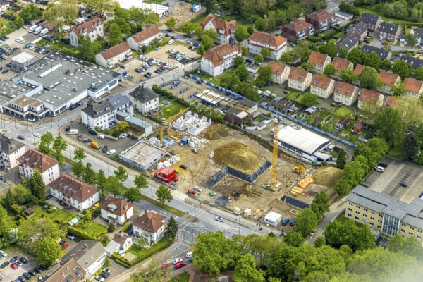 Aerial view, construction site new building for housing and social affairs, former Mercedes-Lueg site Wilhelmstraße, Gladbeck, Ruhr area, North Rhine-Westphalia, Germany, construction work, construction, construction area, construction site, building plots, construction crane, construction project, construction site, DE, Europe, aerial view, aerial photography, aerial photography, new building, overview, bird's-eye view, bird's-eye view, overview