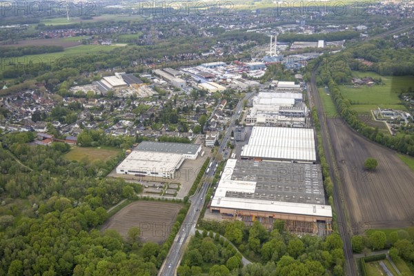 Aerial view, industrial park Ellinghorst, Beisenstraße, Bottroper Straße, Ellinghorst, Gladbeck, Ruhr area, North Rhine-Westphalia, Germany, DE, Europe, commercial enterprises, commercial area, commercial park, commercial location, commercial use, industrial area, industrial location, aerial photograph, aerial photography, aerial photography, overview, bird's-eye view, bird's-eye view, overview