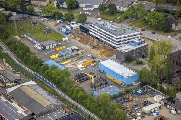 Aerial view, construction site and new building administration building of Emscher Lippe Energie GmbH ELE at Möllerstraße and Karl-Schneider-Straße, Gladbeck, Ruhr area, North Rhine-Westphalia, Germany, construction work, construction area, construction site, building plots, construction project, construction site, DE, Europe, commercial enterprises, commercial area, commercial area, commercial location, commercial use, aerial photograph, aerial photography, aerial photography, new building, overview, bird's eye view, birds-eyes view, overview