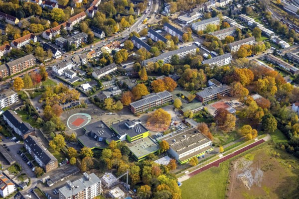 Aerial view, school centre Brauck with Erich Kästner Realschule and Hauptschule in the district Brauck in Gladbeck, Ruhr area, North Rhine-Westphalia, Germany, education, educational institution, DE, Europe, Gladbeck, secondary school, educational institute, aerial view, aerial photography, aerial photography, secondary school, school, overview, bird's eye view, birds-eyes view, overview