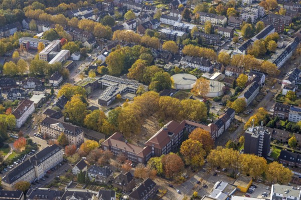 Aerial photography, Gladbeck police, Wittringer Schule and Werner-von-Siemens-Realschule as well as RWW Rheinisch-Westfälische Wasserwerksgesellschaft mbH in Gladbeck, Ruhr area, North Rhine-Westphalia, Germany, eye of the law, education, educational institution, DE, Europe, Gladbeck, educational institute, aerial photograph, aerial photography, aerial photography, law enforcement officer, police, police station, police station, secondary school, school, state authority, state power, drinking water reservoir, drinking water supply, overview, bird's eye view, birds-eyes view, overview