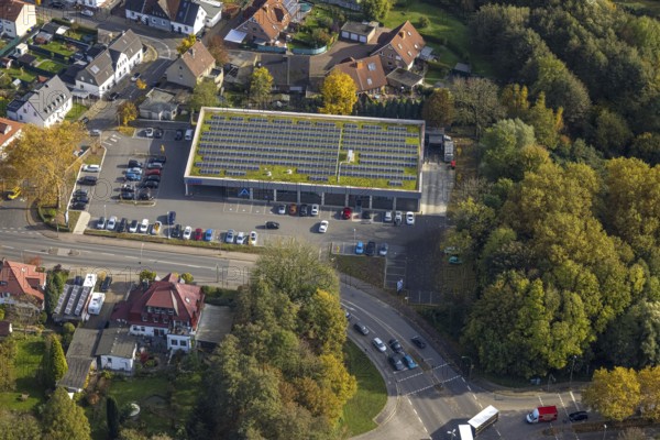 Aerial view, Aldi supermarket Schultenstraße with solar roof in the district Rentfort in Gladbeck, Ruhr area, North Rhine-Westphalia, Germany, DE, shopping markets, shopping centre, Europe, Gladbeck, aerial view, aerial photography, aerial photography, local supply centre, supermarket, overview, bird's eye view, birds-eyes view, overview