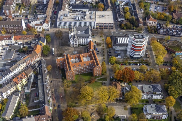 Aerial view, City Hall and Stadtsparkasse Gladbeck high-rise building in Gladbeck, Ruhr area, North Rhine-Westphalia, Germany, authority, citizens' office, DE, Europe, finance, Gladbeck, aerial view, aerial photography, aerial photography, city hall, savings bank, overview, bird's-eye view, overview