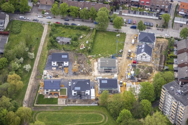 Aerial view, construction site and new development area Winkelstraße, Zweckel, Gladbeck, Ruhr area, North Rhine-Westphalia, Germany, construction work, construction area, construction site, building plots, construction project, construction site, DE, single-family houses, Europe, property tax, high-rise building, real estate, aerial photograph, aerial photography, aerial photography, new construction, overview, bird's-eye view, residential complex, living and living, residential area, residential buildings, residential quality, residential neighbourhood, housing estate, birds-eyes view, overview