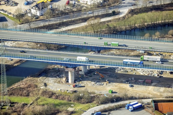 Aerial view of the Lennetal bridge, motorway A45 Sauerlandlinie shortly in front of the lane shift, Lennetal, Hagen, Ruhr area, North Rhine-Westphalia, Germany, DE, Europe, aerial photo, birds-eyes view, aerial photograph, aerial photography, aerial photography, overview, bird's eye view, traffic infrastructure, Sauerlandlinie, motorway bridge A45, Lennetal bridge, motorway maintenance depot Hagen, Autobahn.de