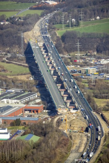 Aerial view of the Lennetal bridge, motorway A45 Sauerlandlinie shortly in front of the lane shift, Lennetal, Hagen, Ruhr area, North Rhine-Westphalia, Germany, DE, Europe, aerial photo, birds-eyes view, aerial photograph, aerial photography, aerial photography, overview, bird's eye view, traffic infrastructure, Sauerlandlinie, motorway bridge A45, Lennetal bridge, motorway maintenance depot Hagen, Autobahn.de