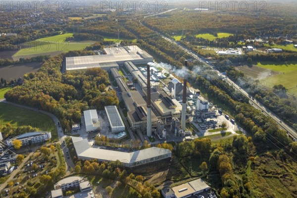 Aerial view, commercial area Am Wiesenbusch with Pilkington Deutschland AG Hegestraße at the motorway A31 in the district Rentfort in Gladbeck, Ruhr area, North Rhine-Westphalia, Germany, DE, Europe, distant view, commercial enterprises, commercial area, commercial park, commercial location, commercial use, Gladbeck, industrial area, industrial building, industrial location, aerial view, aerial photography, aerial photography, overview, bird's-eye view, overview