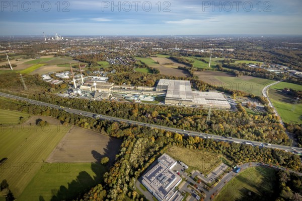 Aerial view, industrial area Am Wiesenbusch with Pilkington Deutschland AG at the motorway A31 in the district Rentfort in Gladbeck, Ruhr area, North Rhine-Westphalia, Germany, DE, Europe, distant view, Gladbeck, aerial view, aerial photography, aerial photography, overview, bird's-eye view, overview