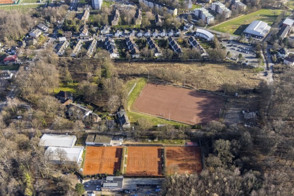 Aerial view, sports facility Lohestraße, terraced house residential area Mallnitzer Straße, Emst, Hagen, Ruhr area, North Rhine-Westphalia, Germany, DE, single-family houses, Europe, football pitch, football stadium, property tax, real estate, aerial view, aerial photography, aerial photography, sports, sports facilities, sports field, sports facility, Spvg Hagen 11 sports club, tennis, tennis facility, tennis courts, overview, bird's-eye view, residential complex, living and living, residential area, residential buildings, residential quality, residential neighbourhood, housing estate, birds-eyes view, overview