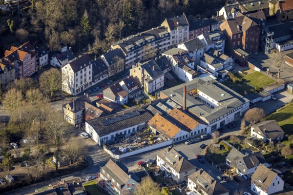 Aerial view, Mamapino Holz und Lifestyle Gewerbehallen und Ducks Klempnerbedarf an der Wörthstraße, Eilpe, Hagen, Ruhr Area, North Rhine-Westphalia, Deutschland, DE, Europa, Gewerbebetriebe, Gewerbefläche, Gewerbegebiet, Gewerbestandort, Gewerbliche Nutzung, Industriegebiet, Industriegebäude, Industriestandort, Luftaufnahme, Luftbildfotografie, Luftfotografie, Schornstein, Übersicht, Vogelperspektive, birds-eyes view, overview