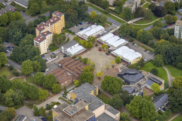 Aerial view, high-rise residential area Pappelstraße and Eschenweg in the district Boele in Hagen, Ruhr area, North Rhine-Westphalia, Germany, DE, Europe, property tax, Hagen, high-rise buildings, real estate, aerial view, aerial photography, aerial photography, multi-family houses, overview, bird's-eye view, residential complex, living and living, residential area, residential buildings, residential quality, residential neighbourhood, housing estate, birds-eyes view, overview