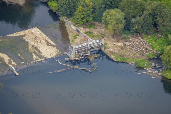 Aerial view, driftwood at the weir at the river Lenne in the district Boele in Hagen, Ruhr area, North Rhine-Westphalia, Germany, DE, Europe, Hagen, aerial view, aerial photography, aerial photography, overview, bird's eye view, weir, birds-eyes view, overview