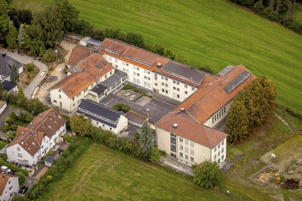 Aerial view, Former Garenfeld grammar school and planned conversion for flats on Dorfstraße in the Boele district of Hagen, Ruhr area, North Rhine-Westphalia, Germany, DE, Europe, grammar school, Hagen, aerial view, aerial photography, aerial photography, school, overview, bird's-eye view, bird's-eye view, overview