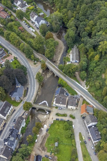 Aerial photo, flood protection at the Volme bridge and railway bridge in the district of Dahl in Hagen, Ruhr area, North Rhine-Westphalia, Germany, DE, Europe, flood disaster, Hagen, flood, flood disaster, flood protection, aerial photo, aerial photography, aerial photography, overview, bird's-eye view, overview, flooding, flooding area
