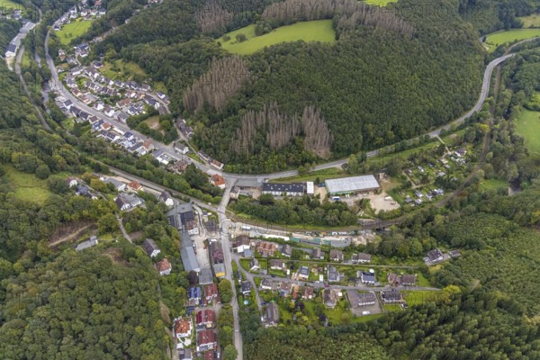 Aerial view, Volmebrücke and Osemundstraße in the district Priorei in Hagen, Ruhr area, North Rhine-Westphalia, Germany, federal road B54, DE, Europe, Hagen, aerial view, aerial photography, aerial photography, overview, bird's eye view, living and life, birds-eyes view, overview