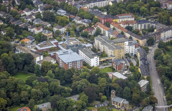 Aerial view, Agaplesion General Hospital in the district Wehringhausen in Hagen, Ruhr area, North Rhine-Westphalia, Germany, DE, Europe, healthcare, Hagen, hospital, clinic, clinic centre, hospital, aerial photograph, aerial photography, aerial photography, medical facility, medical aid, overview, bird's-eye view, overview, medical care