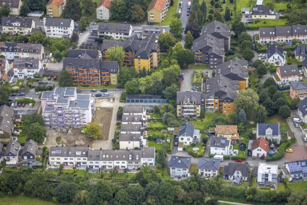 Aerial view, house renovation in the Riegerbusch residential area in the Eilpe district of Hagen, Ruhr area, North Rhine-Westphalia, Germany, construction work, construction area, building site, building plots, construction project, construction site, DE, Europe, Hagen, aerial view, aerial photography, aerial photography, renovation, refurbishment, overview, bird's-eye view, overview