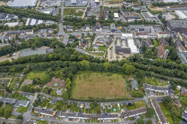 Aerial view, Waldorf Kindergarten next to the former Am Quambusch sports ground. A residential quarter is to be built on the brownfield site in the Haspe-West district of Hagen, Ruhr area, North Rhine-Westphalia, Germany, construction area, construction site, DE, Europe, Hagen, kindergarten, day nursery, day care centre, day nursery, aerial view, aerial photography, aerial photography, overview, bird's-eye view, overview