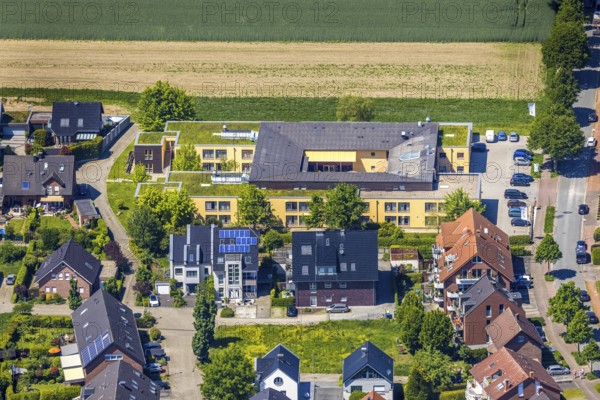 Aerial view, Seniorenzentrum Karstege ASB Recklinghausen, Haltern-Stadt, Haltern am See, Ruhr area, North Rhine-Westphalia, Germany, retirement home, old people's home, care and nursing, DE, Europe, aerial view, aerial photography, aerial photography, care facility, retirement home, retirement residence, retirement home, Sundernstraße, overview, bird's-eye view, growth, birds-eyes view, overview