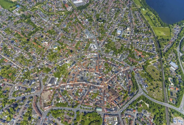 Aerial view, old town with catholic St.Sixtus-Kirche, Altstadring, Haltern am See town hall, Haltern town, vertical aerial view of Haltern am See, Ruhr area, North Rhine-Westphalia, Germany, old town, old town view, old town area, old town ring, place of worship, DE, Europe, religious community, place of worship, Haltern am See, sacred site, church, parish, denomination, roundabout, roundabout, aerial view, aerial photography, aerial photography, religion, religious site, vertical view, overview, bird's-eye view, historic town centre, overview