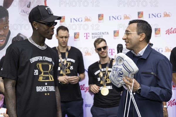 After winning the European Basketball Championship on 14 September 2025 in Riga Latvia with an 88:83 victory over Turkey, the winners of the German national basketball team will be welcomed in Frankfurt am Main on 15 September 2025. The most valuable player of the tournament was the German national player Dennis Schröder. With the 9th victory in the 9th game, the DBB team won its first ever European Championship title, around 2 years after winning the World Championship, Frankfurt am Main, Hesse, Germany