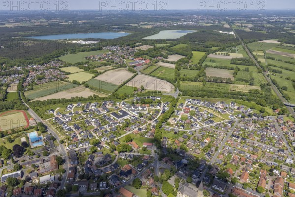 Aerial view, residential area and outdoor pool Sythen with view of Silbersee II and Silbersee III, Sythen, Haltern am See, Ruhr area, North Rhine-Westphalia, Germany, Alloheim Senioren-Residenz Sythen am See, DE, Europe, property tax, real estate, aerial view, aerial photography, aerial photography, lake, overview, bird's-eye view, residential complex, living and living, residential area, residential buildings, quality of living, residential neighbourhood, housing estate, birds-eyes view, overview