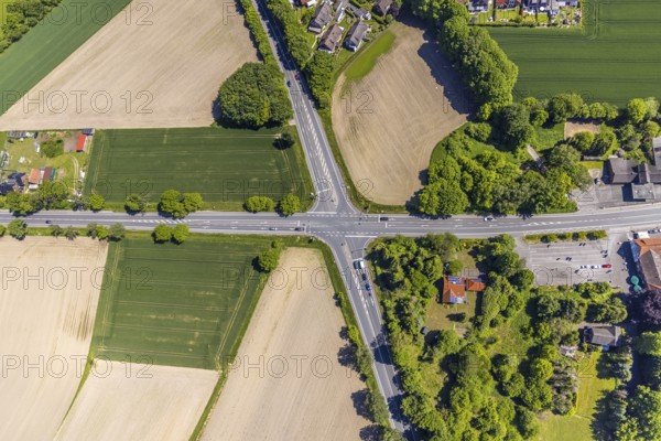 Aerial view, intersection Sythener Straße Münsterstraße, gastronomy Drügen Pütt Bikertreff, Lehmbraken, Haltern am See, Ruhr area, North Rhine-Westphalia, Germany, DE, Europe, gastronomy, intersection, aerial view, aerial photography, aerial photography, overview, traffic volume, bird's eye view, birds-eyes view, overview