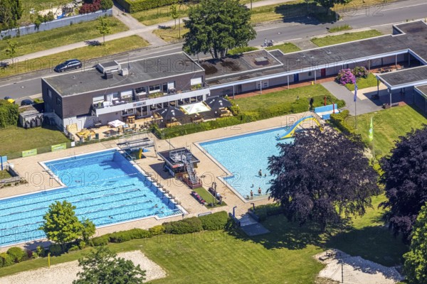 Aerial view, open-air swimming pool Sythen, Haltern am See, Ruhr area, North Rhine-Westphalia, Germany, bathing establishment, bathing resort, DE, Europe, open-air swimming pool, leisure activities, aerial view, aerial photography, aerial photography, Mosskamp, swimming pool, swimming pool, overview, bird's-eye view, overview