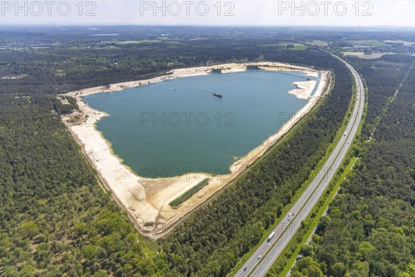 Aerial view, Silbersee I with quartz sand extraction in the district of Lehmbraken, Lehmbraken, Haltern am See, Ruhr area, North Rhine-Westphalia, Germany, DE, Europe, aerial view, aerial photography, aerial photography, quartz sand extraction, Quarzwerke Group, lake, overview, bird's-eye view, overview