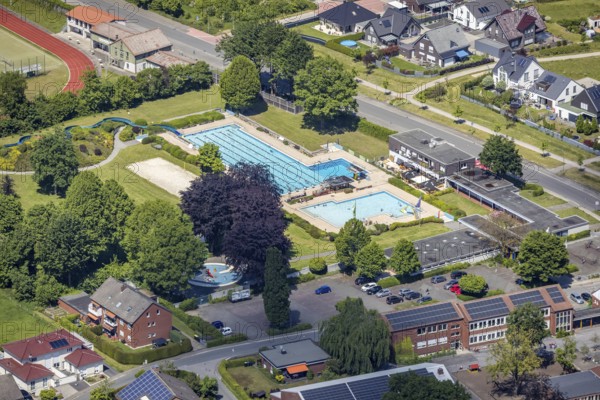 Aerial view, open-air swimming pool Sythen, Haltern am See, Ruhr area, North Rhine-Westphalia, Germany, bathing establishment, bathing resort, DE, Europe, open-air swimming pool, leisure activities, aerial view, aerial photography, aerial photography, Mosskamp, swimming pool, swimming pool, overview, bird's-eye view, overview