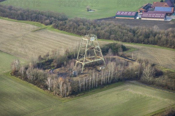 Aerial view Radbod colliery shaft 6, sinking tower field Donar farm Kurrick on Nordicker Straße in Ascheberg on the outskirts of Hamm, Ruhr area, North Rhine-Westphalia, Germany, DE, Europe, Hamm, aerial view, aerial photograph, aerial photography, aerial photography, Rhine-Ruhr metropolitan region, overview, bird's-eye view, overview