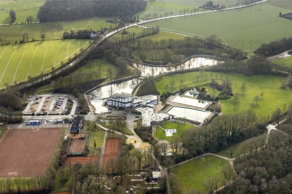 Aerial view Hotel Selbachpark with outdoor pool Selbachpark, Hamm, Ruhr area, North Rhine-Westphalia, Germany, bathing establishment, bathing resort, DE, Europe, outdoor pool, leisure facility, leisure pool, leisure activities, gastronomy, hotel, hotel facilities, hotel business, aerial view, aerial photograph, aerial photography, aerial photography, Rhine-Ruhr metropolitan region, park, swimming pool, swimming pool, Selbachpark, sports, sports field, tennis facility, tennis courts, overview, accommodation, bird's eye view, birds-eyes view, overview