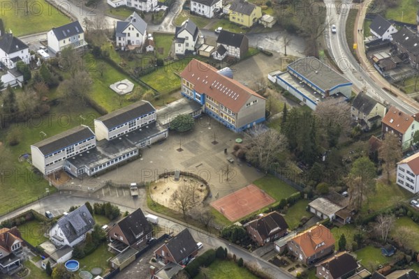 Aerial photo Schillerschule in Hamm, Ruhr area, North Rhine-Westphalia, Germany, education, educational institution, DE, Europe, Hamm, Kopernikusstraße, educational institute, aerial photo, aerial photograph, aerial photography, aerial photography, Rhine-Ruhr metropolitan region, school, overview, bird's-eye view, birds-eyes view, overview