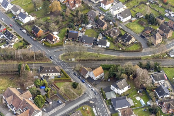 Aerial view railway crossing Wiescherhöfener Straße and waiting cars in Hamm, Ruhr area, North Rhine-Westphalia, Germany, DE, Europe, Hamm, aerial view, aerial photograph, aerial photography, aerial photography, Rhine-Ruhr metropolitan region, overview, bird's eye view, birds-eyes view, overview