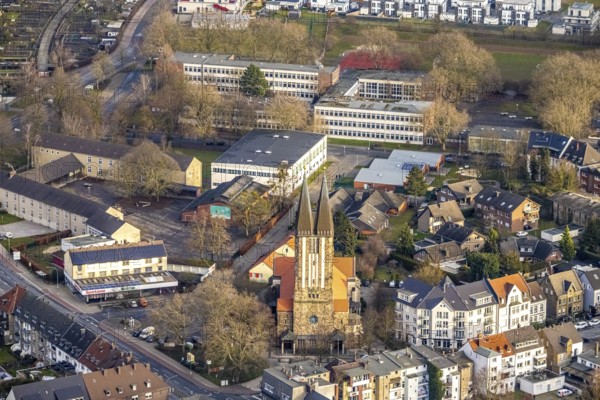 Aerial view Beisenkamp-Gymnasium und Pfarrei St. Franziskus von Assisi Church of Our Dear Lady in Hamm, Ruhr area, North Rhine-Westphalia, Germany, Am Beisenkamp, place of worship, education, educational institution, DE, Europe, religious community, place of worship, Hamm, holy site, church, parish, denomination, educational institute, aerial view, aerial photograph, aerial photography, aerial photography, Rhine-Ruhr metropolitan region, religion, religious site, school, overview, bird's-eye view, overview