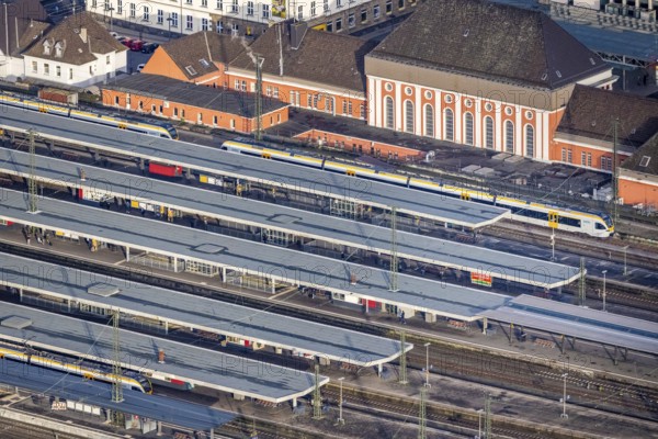 Aerial view Hamm main station in Hamm, Ruhr area, North Rhine-Westphalia, Germany, railway tracks, station, platform, DE, Deutsche Bahn AG, Europe, railway tracks, Hamm, Hamm (Westf) main station, Hbf, aerial view, aerial photograph, aerial photography, aerial photography, Rhine-Ruhr metropolitan region, overview, bird's-eye view, overview